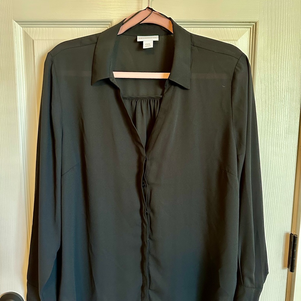 Women’s Black Liz Claiborne Blouse